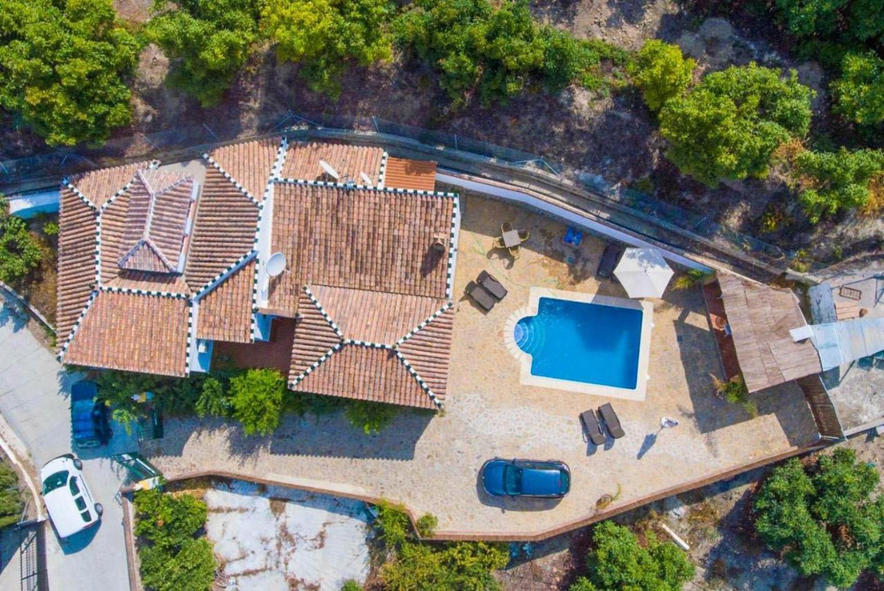 Villa Maravillas 内尔哈 外观 照片